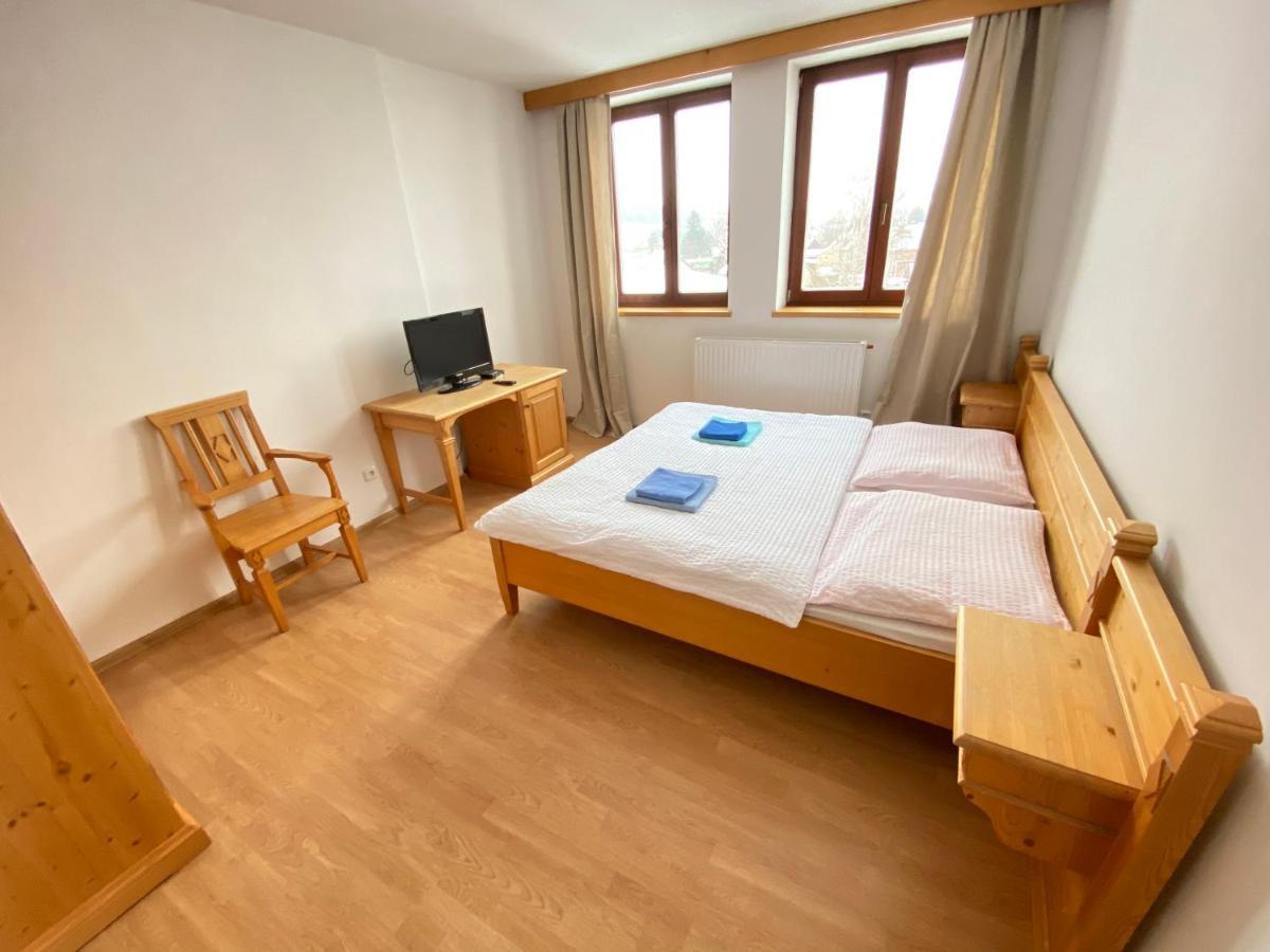 Hotel Zlaty Chlum Ceska Ves ภายนอก รูปภาพ