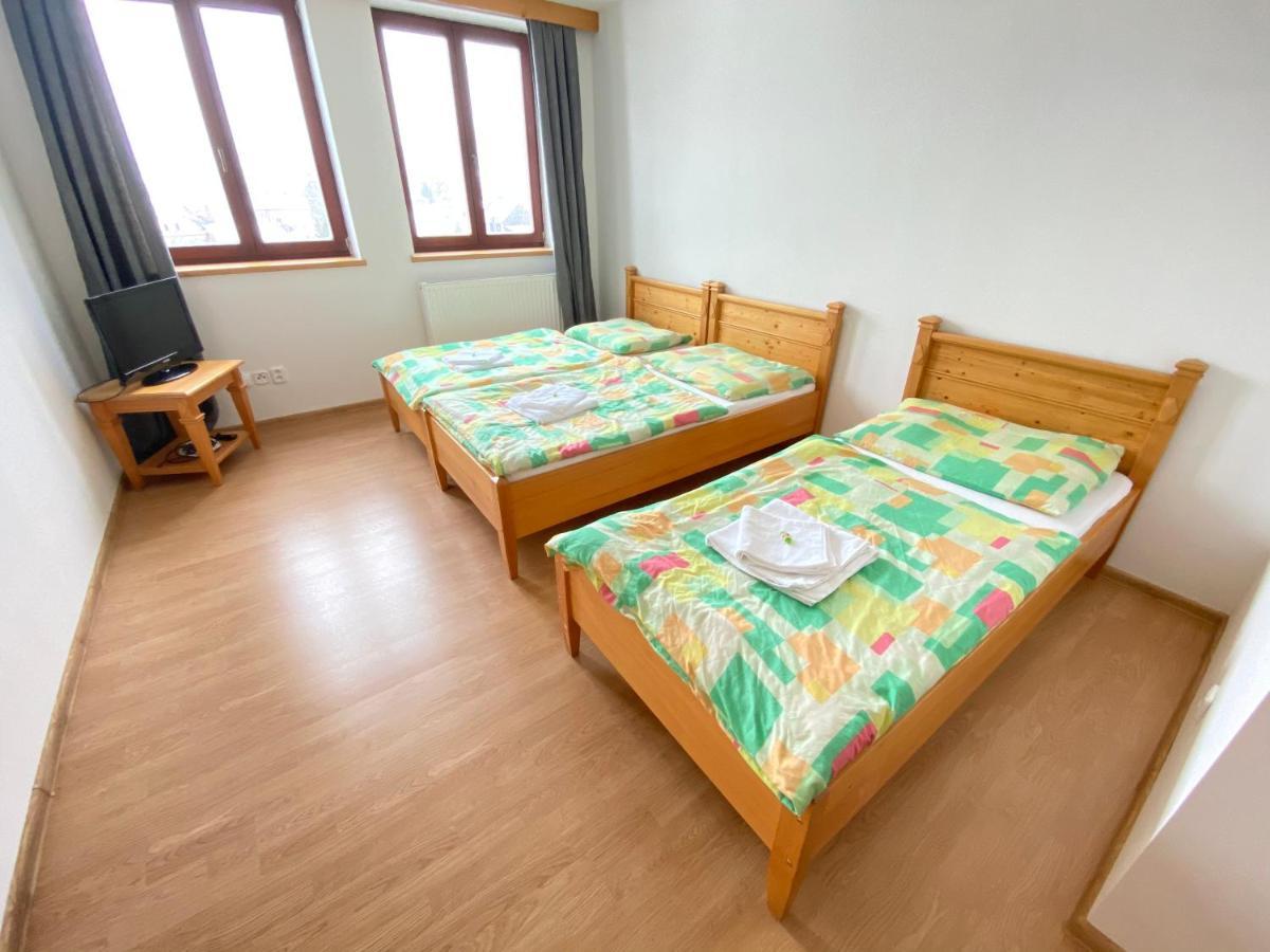Hotel Zlaty Chlum Ceska Ves ภายนอก รูปภาพ
