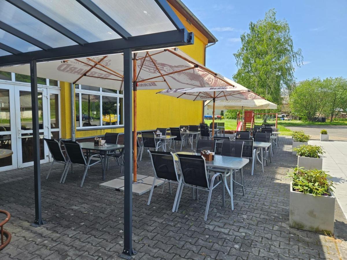 Hotel Zlaty Chlum Ceska Ves ภายนอก รูปภาพ