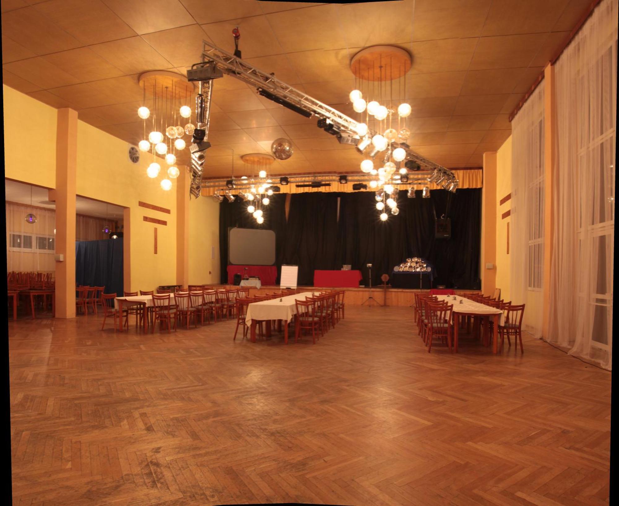 Hotel Zlaty Chlum Ceska Ves ภายนอก รูปภาพ