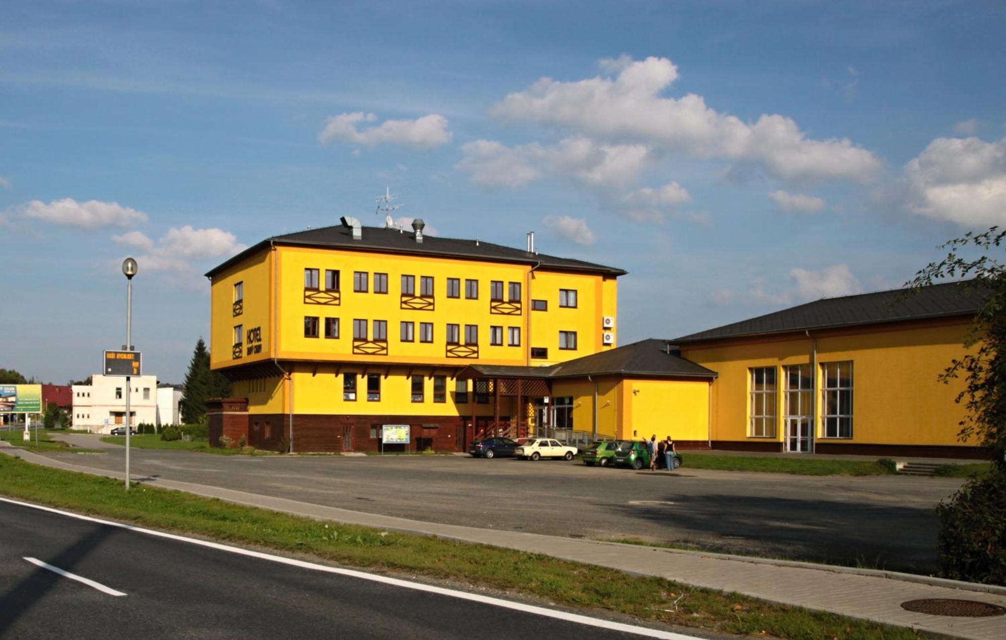 Hotel Zlaty Chlum Ceska Ves ภายนอก รูปภาพ