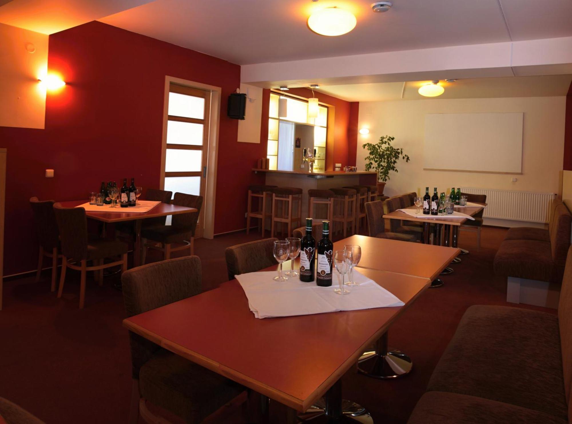 Hotel Zlaty Chlum Ceska Ves ภายนอก รูปภาพ